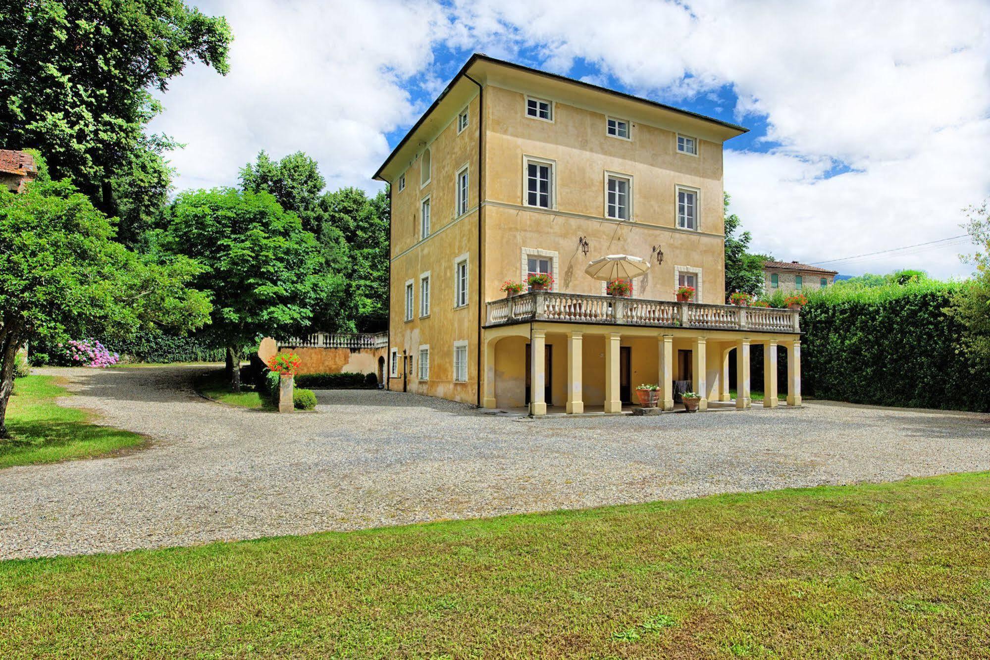 Villa Fiamma By Posarellivillas Piaggiori Экстерьер фото