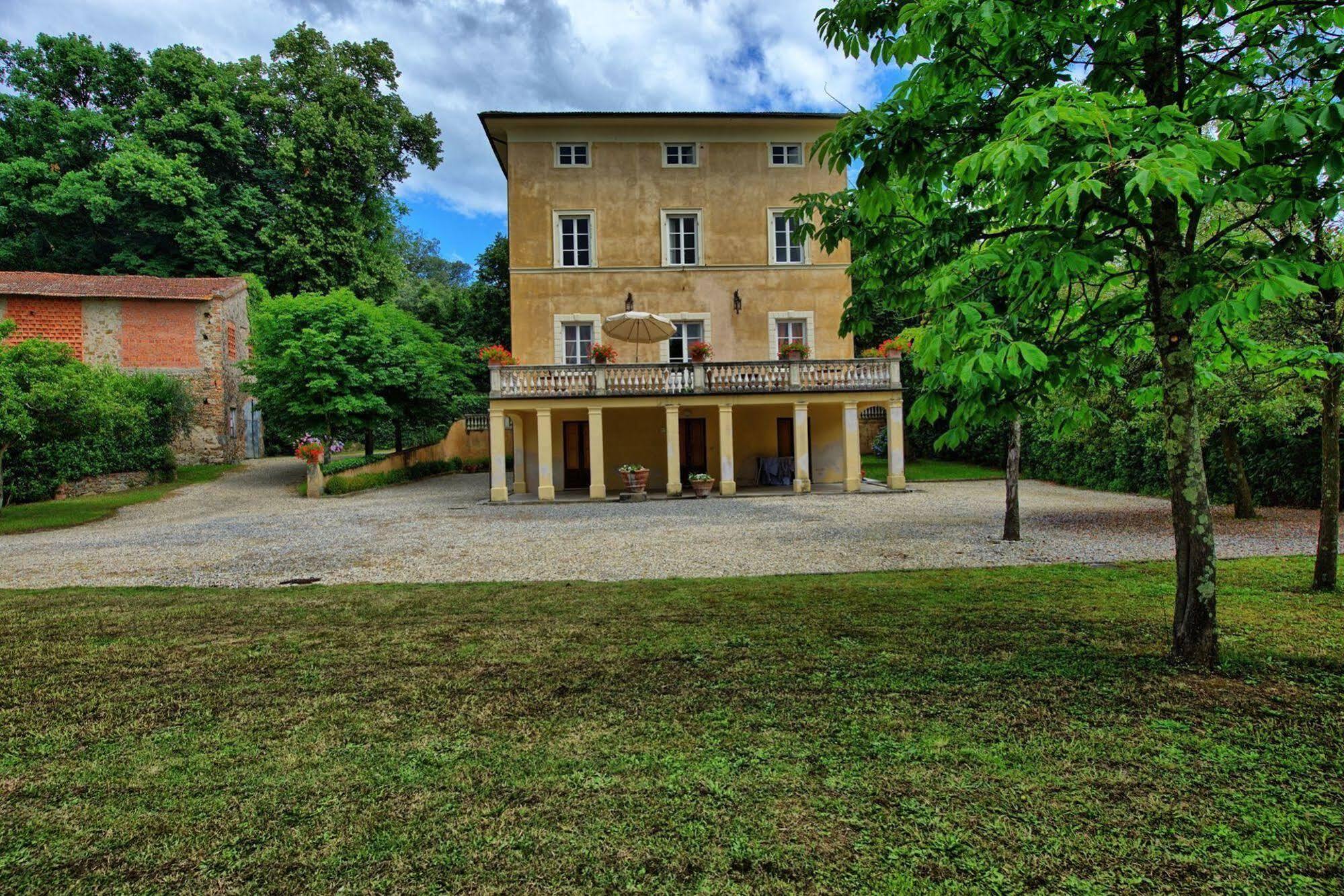 Villa Fiamma By Posarellivillas Piaggiori Экстерьер фото
