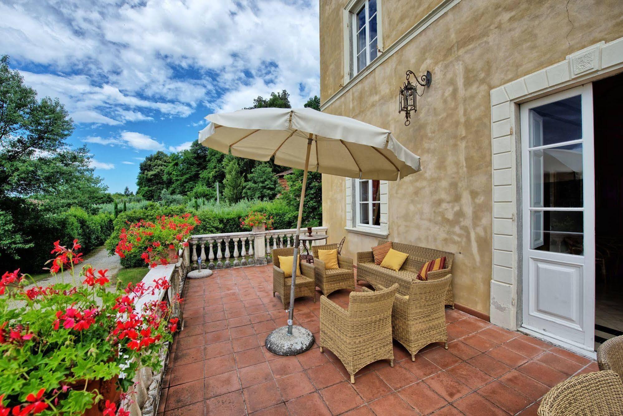Villa Fiamma By Posarellivillas Piaggiori Экстерьер фото