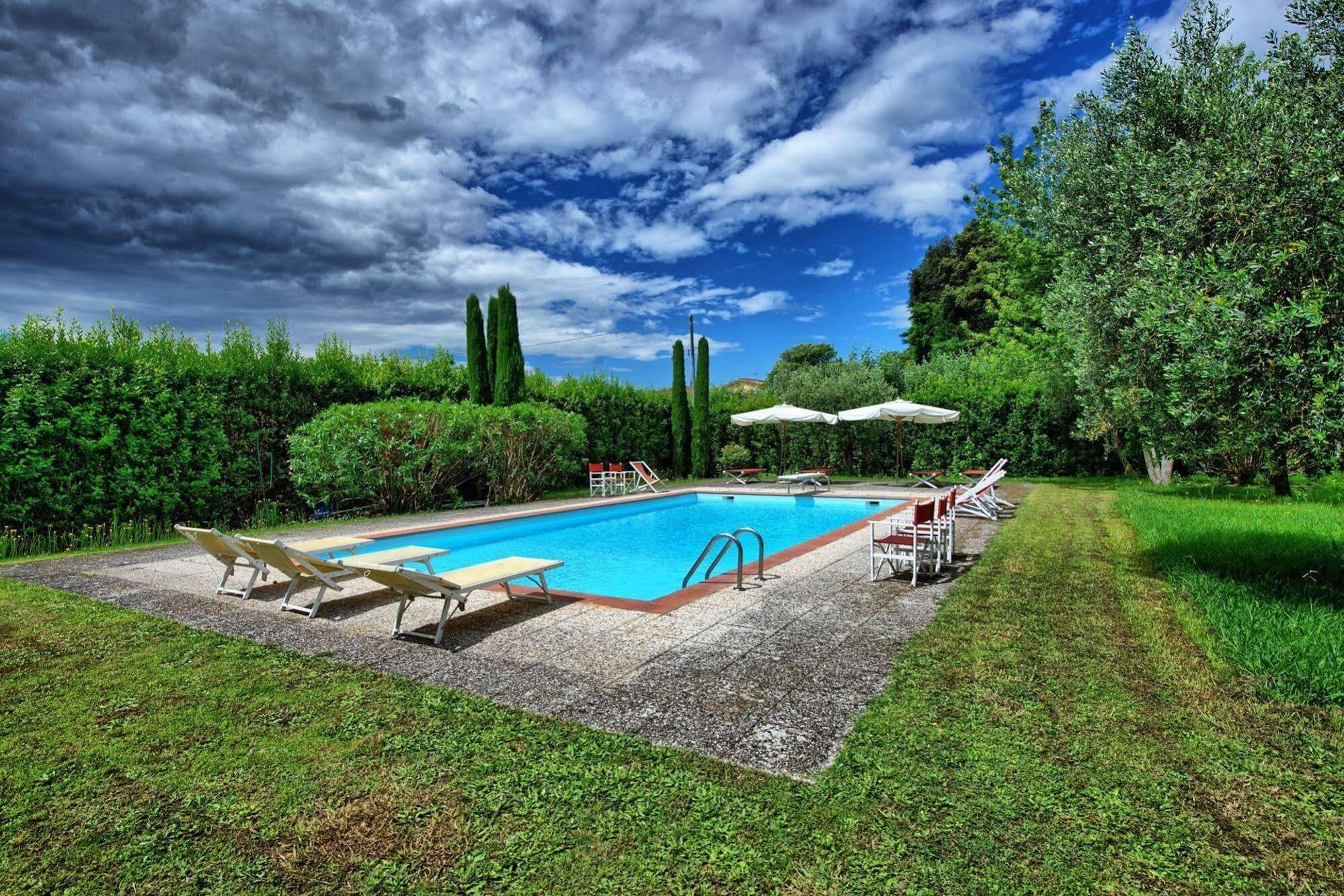 Villa Fiamma By Posarellivillas Piaggiori Экстерьер фото